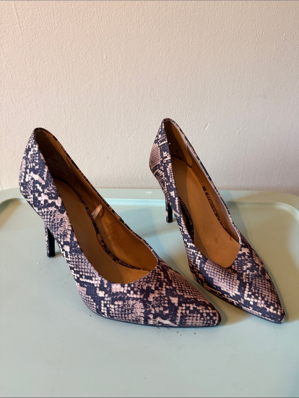H&M Tan & Black Snake-Print Pointed Stiletto Pumps